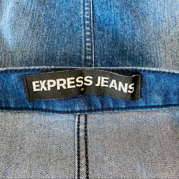 Express Jeans Medium Wash Denim Mini Skirt Size 8 - Picture 5 of 8